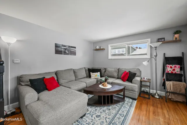 $269,900 | 96 Broadview Terrace, Pittsfield, MA 01201