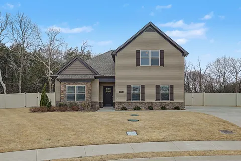 $479,990 | 422 Windyhill Street, Murfreesboro, TN 37129