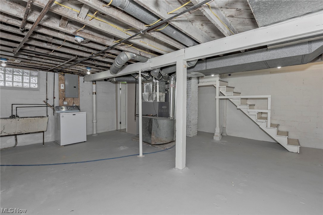 1515 Sunview Road Cleveland, OH 44124 - Photo 36 of 44