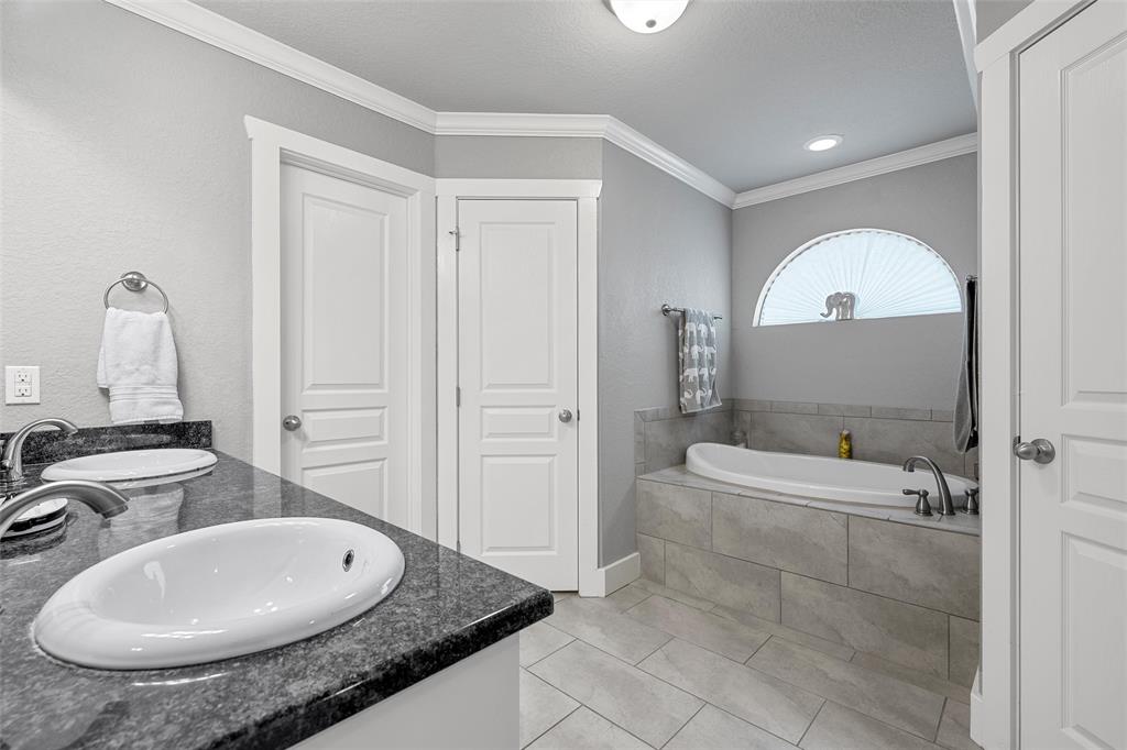 2209 Dominic Court Waco, TX 76712 - Photo 12 of 26