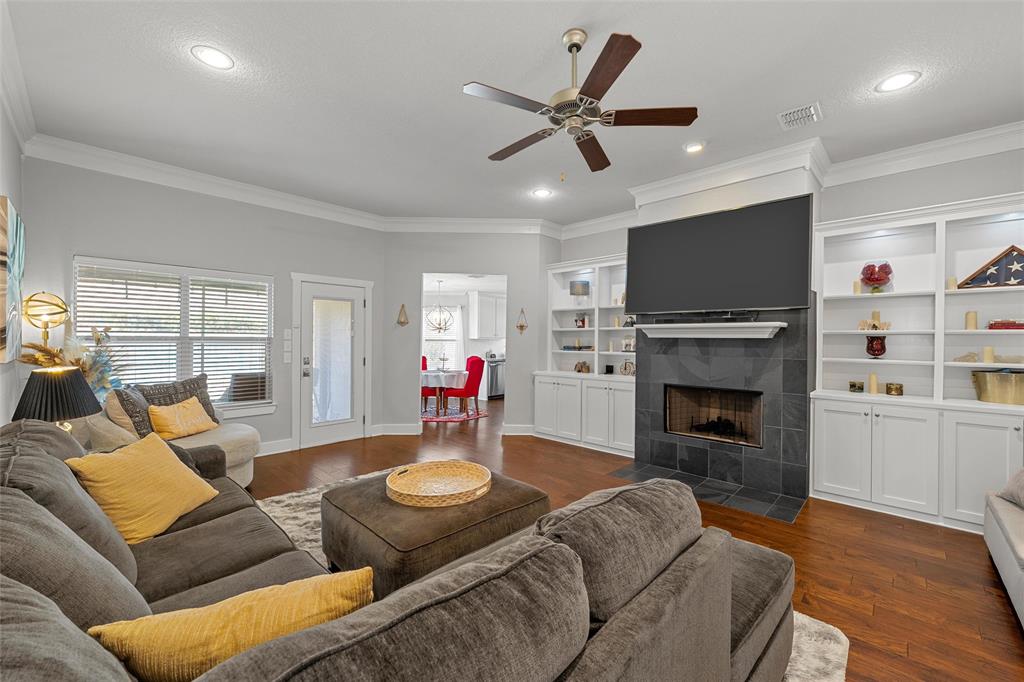 2209 Dominic Court Waco, TX 76712 - Photo 3 of 26