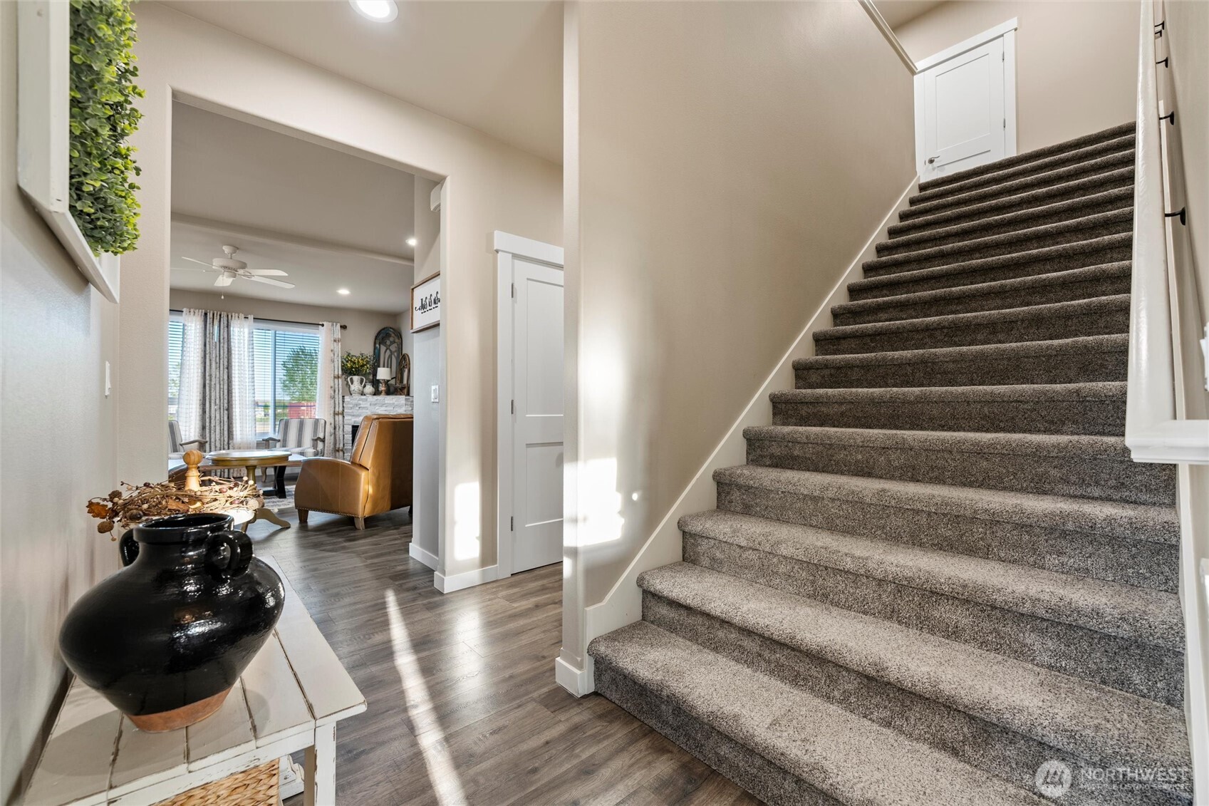 5889 Ne Road Moses Lake, WA 98837 - Photo 30 of 39 a view of entryway and hall with wooden floor
