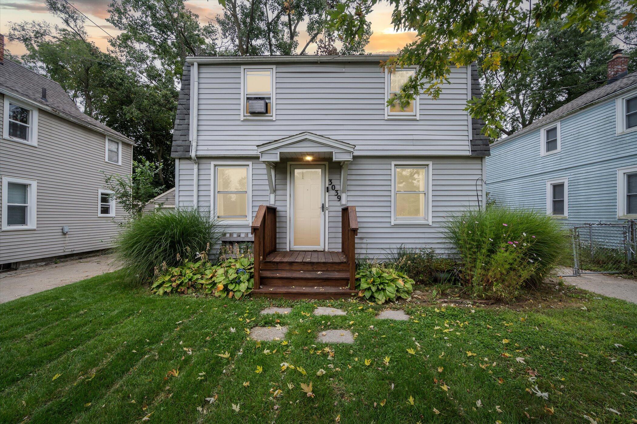 3039 Overhill Road Jackson, MI 49203 - Photo 1 of 37 01-3039-Overhill-Rd-Jackson-MI-49203-Win