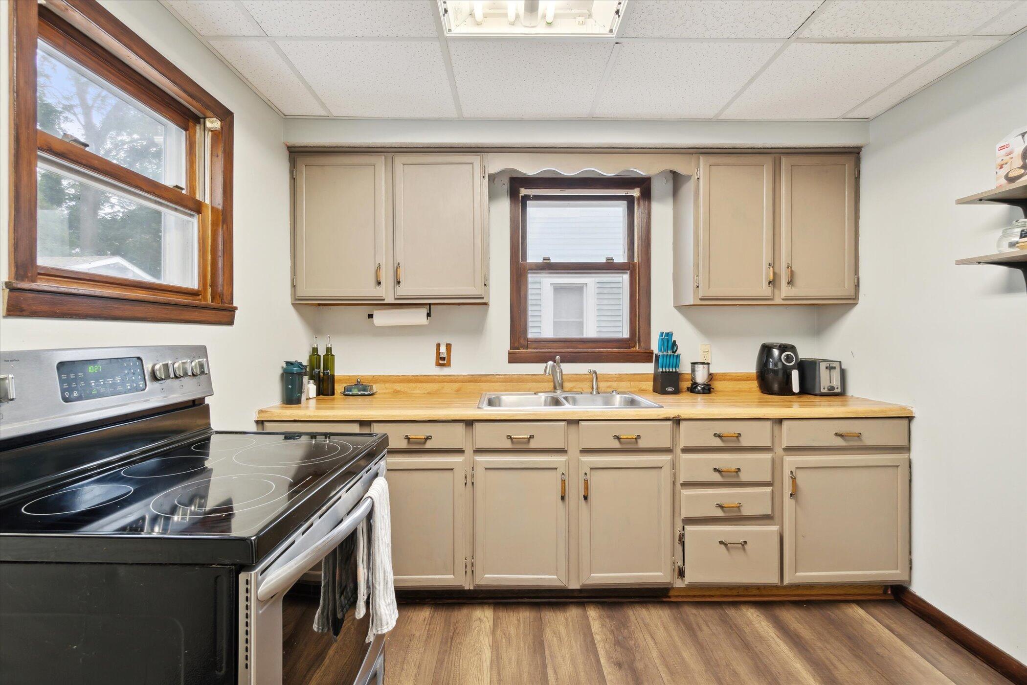 3039 Overhill Road Jackson, MI 49203 - Photo 18 of 37 18-3039-Overhill-Rd-Jackson-MI-49203-Win