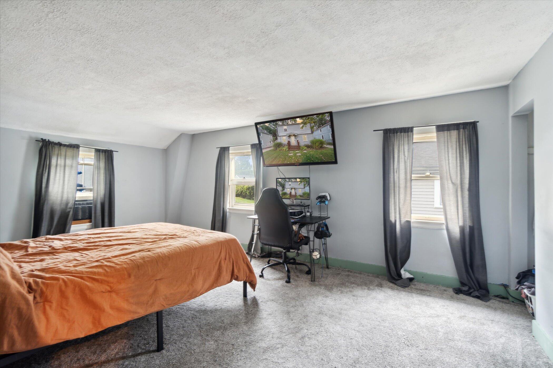 3039 Overhill Road Jackson, MI 49203 - Photo 23 of 37 24-3039-Overhill-Rd-Jackson-MI-49203-Win