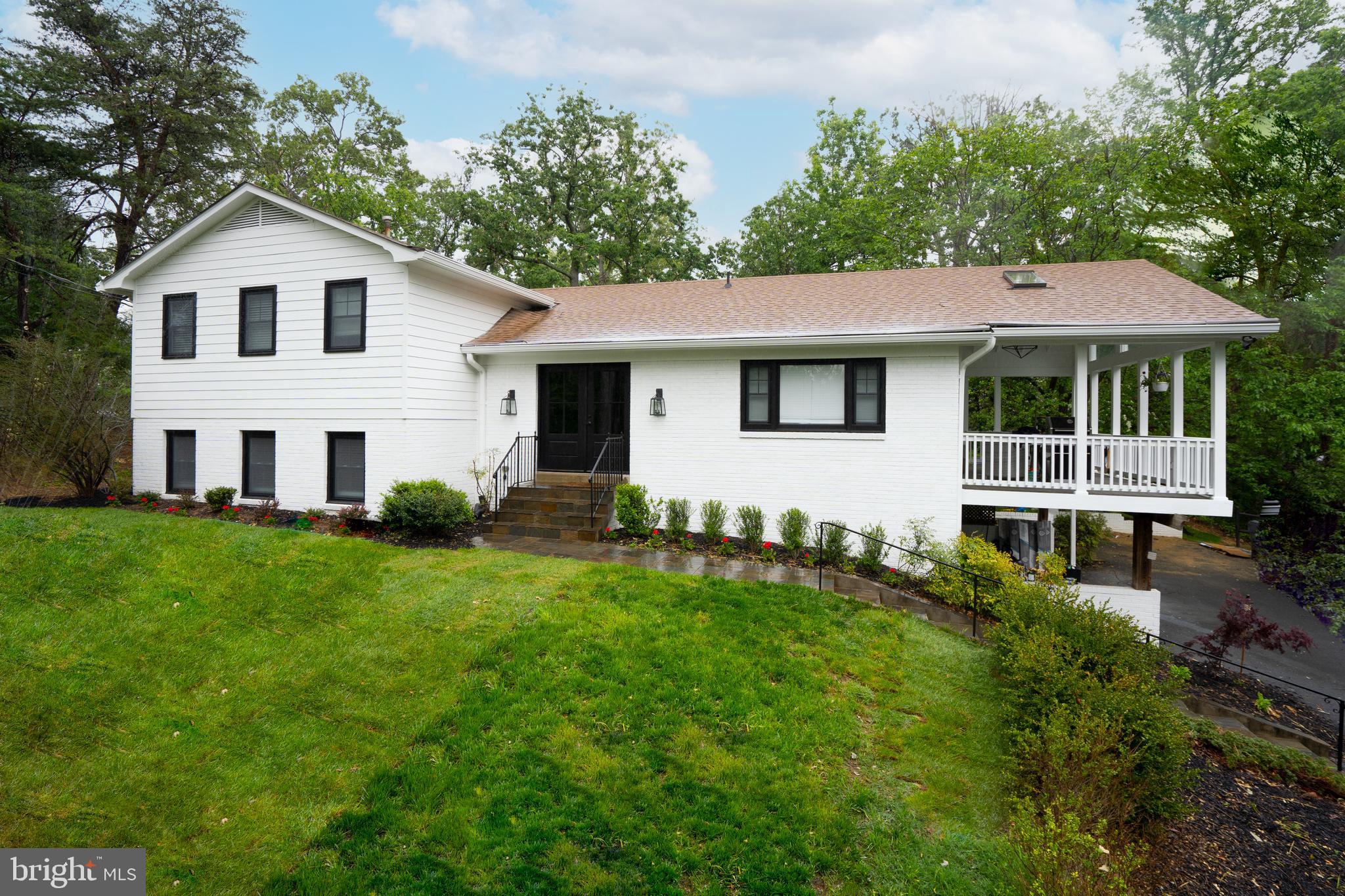 7117 Fort Hunt Road Alexandria, VA 22307 - Photo 1 of 47 Welcome to 7117 Fort Hunt Road