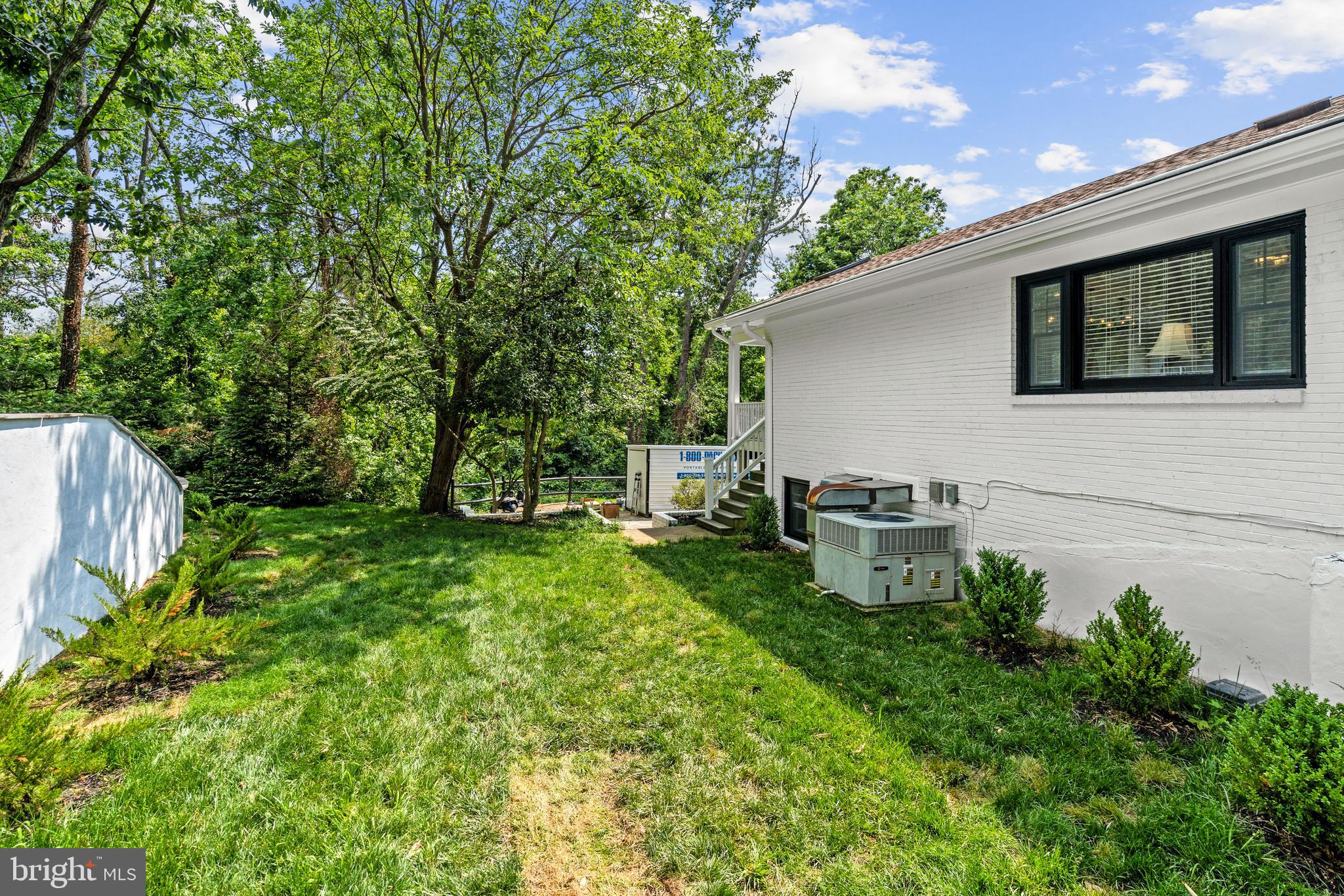 7117 Fort Hunt Road Alexandria, VA 22307 - Photo 46 of 47 Private yard