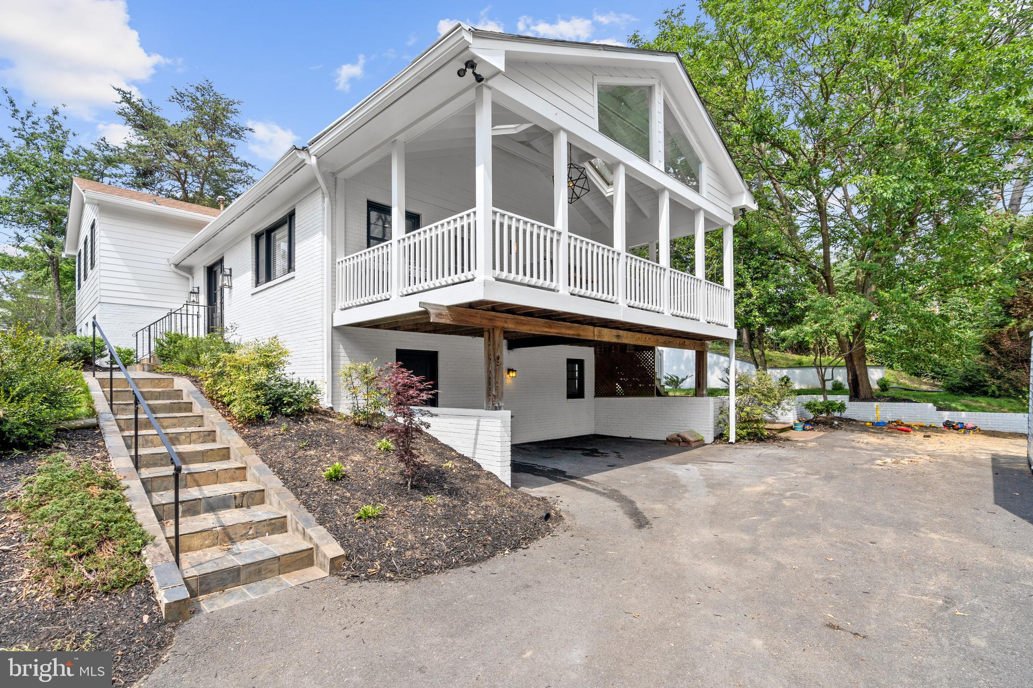 7117 Fort Hunt Road Alexandria, VA 22307 - Photo 8 of 47 Carport and plenty of parking space