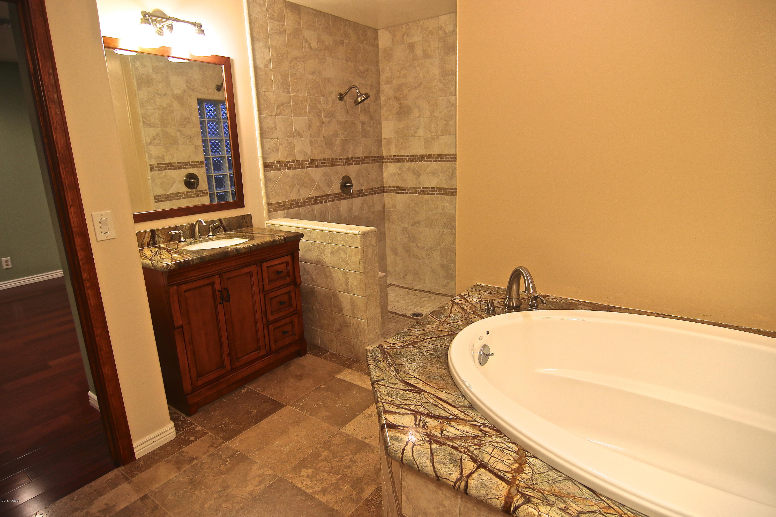 6506 West Baseline Road Laveen, AZ 85339 - Photo 17 of 38 MasterBath