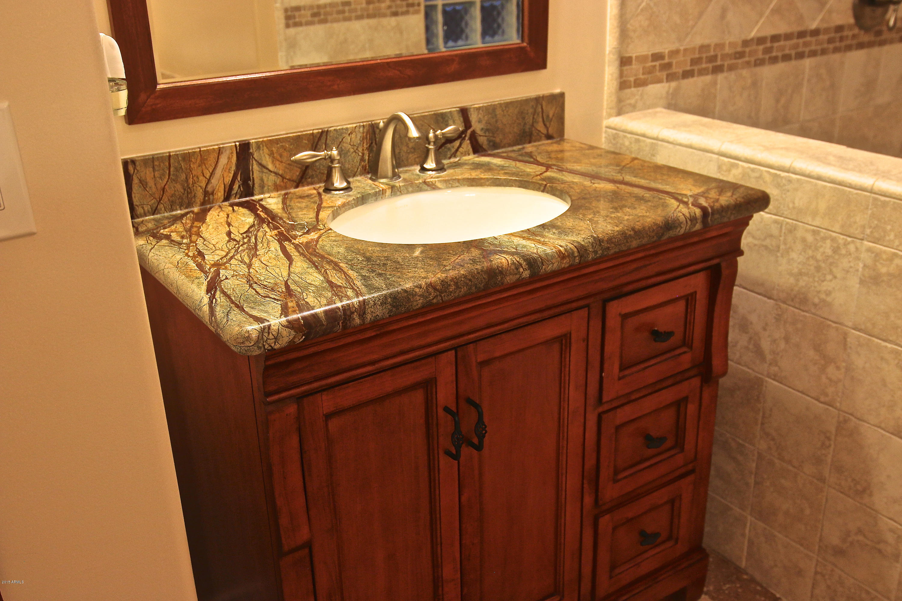 6506 West Baseline Road Laveen, AZ 85339 - Photo 22 of 38 MasterVanity2