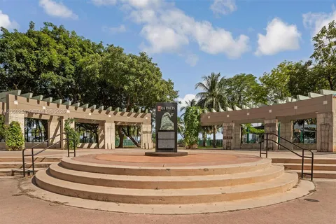 $545,000 | 488 Northeast 18th Street, Unit 3903, Miami, FL 33132