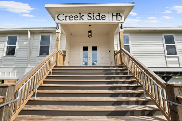 $440,000 | 33 Cozy Cove, Freeport, FL 32439