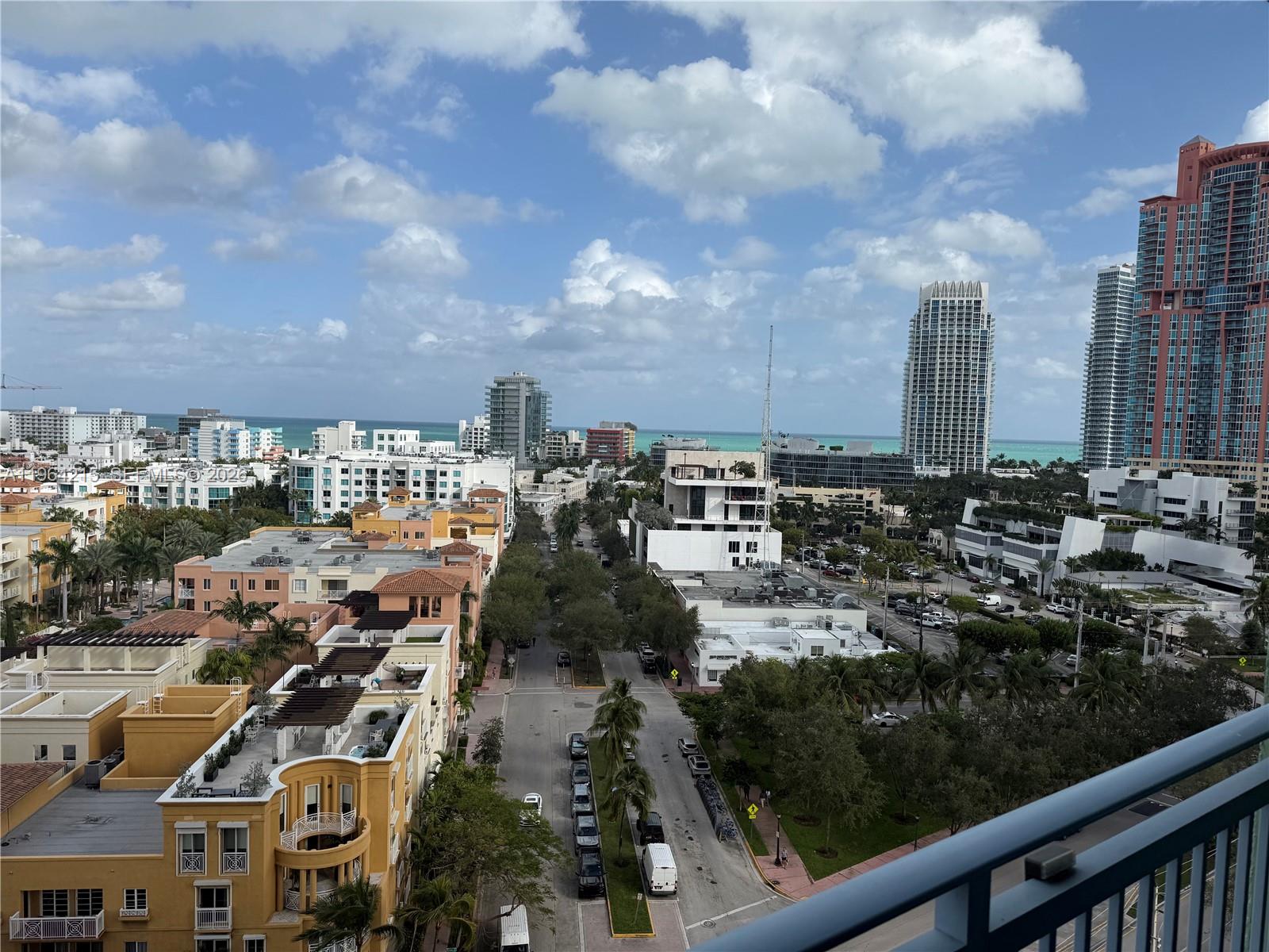 90 Alton Road, Unit 1407 Miami Beach, FL 33139 - Photo 3 of 13 Gallery Image 3