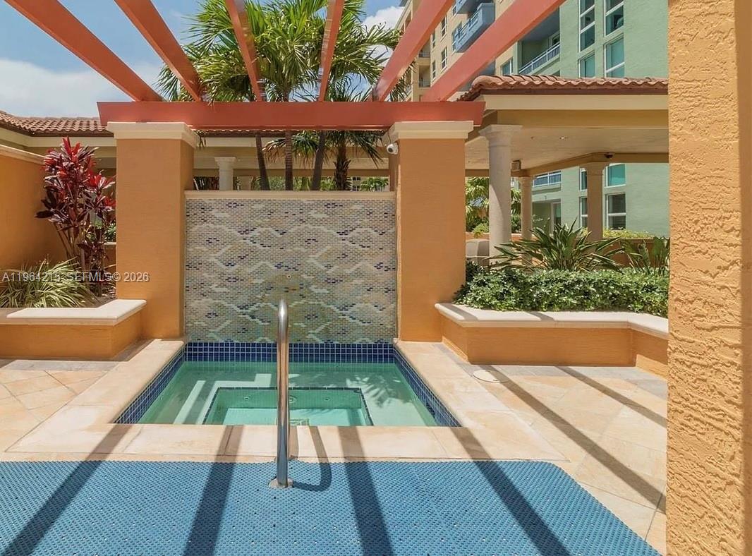 90 Alton Road, Unit 1407 Miami Beach, FL 33139 - Photo 10 of 13 Gallery Image 10