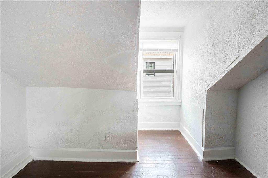 5224 Carnegie Street Pittsburgh, PA 15201 - Photo 31 of 32
