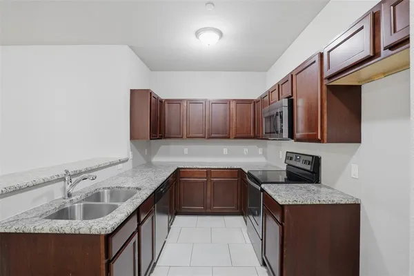 $1,495 | 514 East Hazelwood Street, Unit B, Princeton, TX 75407