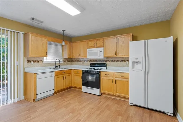 $159,000 | 3127 Fields Drive, Lithonia, GA 30038