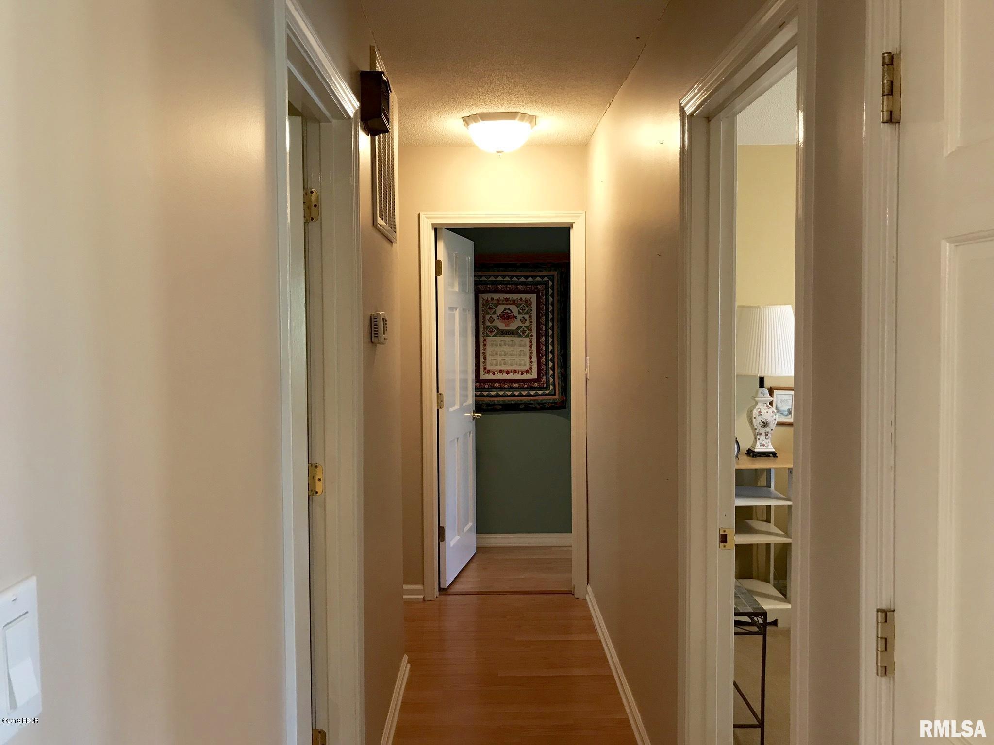8 Red Bud Road Harrisburg, IL 62946 - Photo 20 of 40 Gallery Image 20