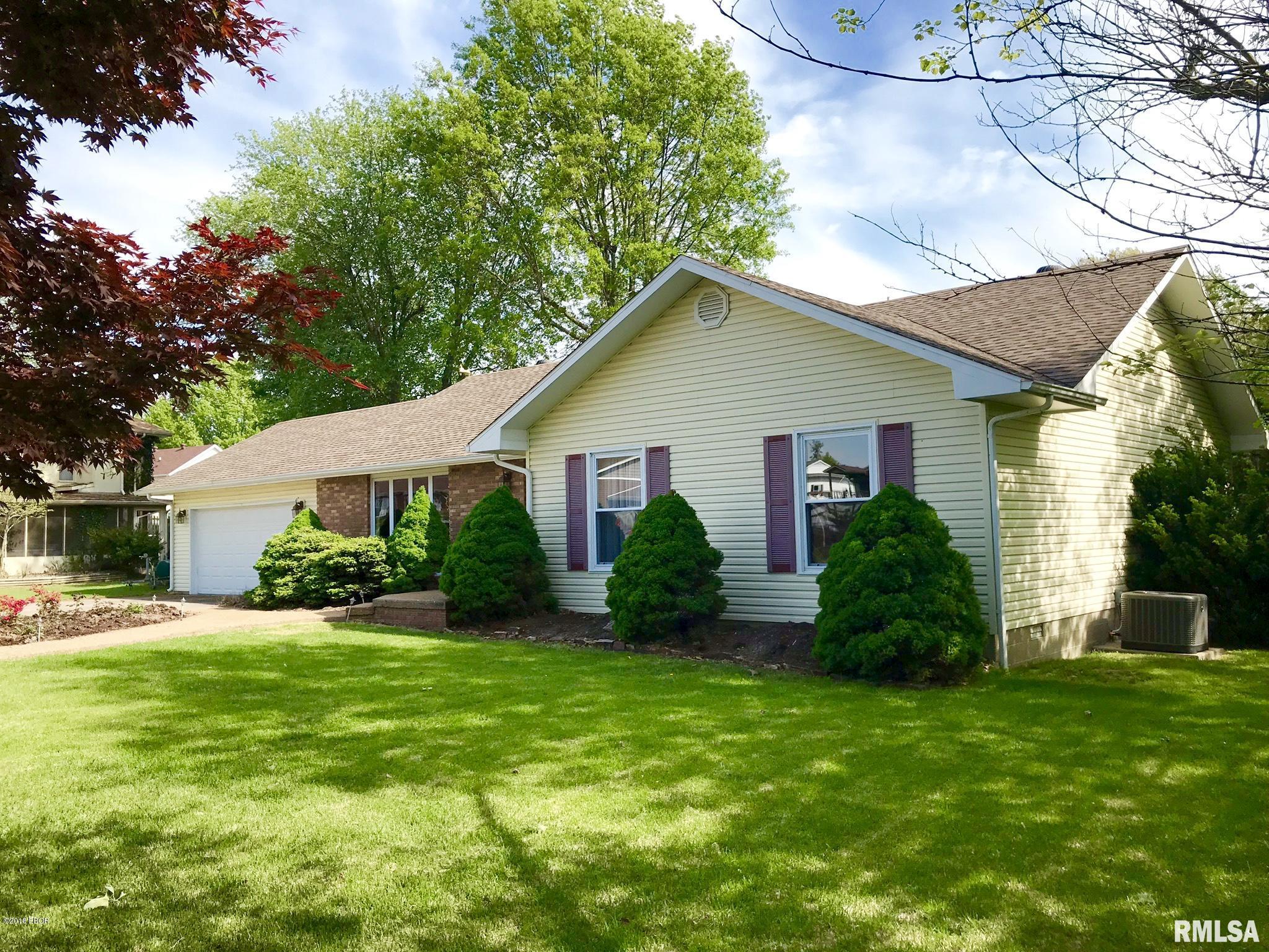 8 Red Bud Road Harrisburg, IL 62946 - Photo 2 of 40 Gallery Image 2