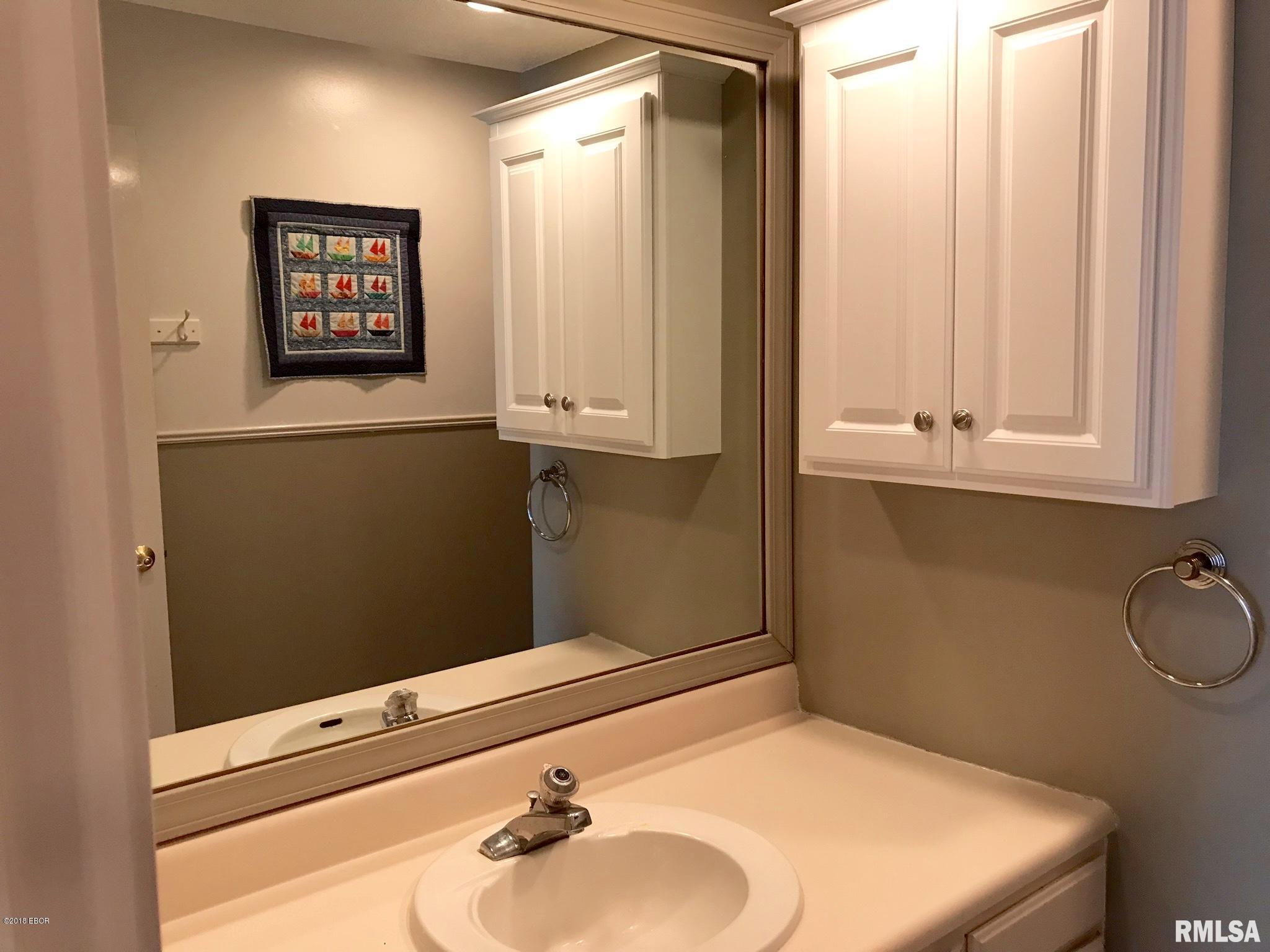 8 Red Bud Road Harrisburg, IL 62946 - Photo 22 of 40 Gallery Image 22