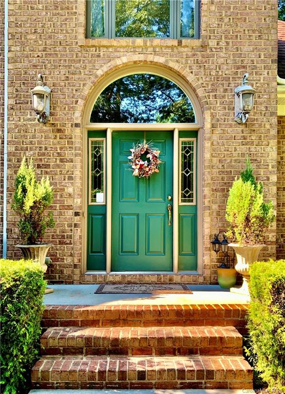 5907 Johnson Road Lake Wylie, SC 29710 - Photo 2 of 19 Gallery Image 2