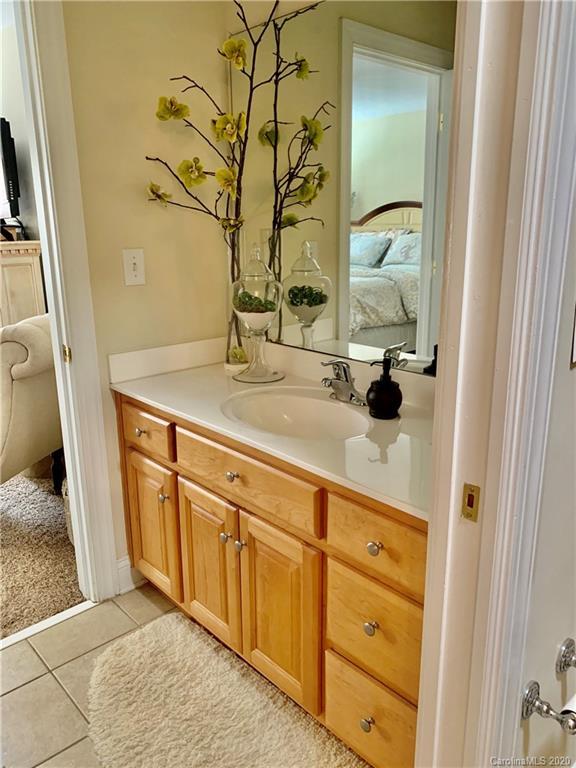 5907 Johnson Road Lake Wylie, SC 29710 - Photo 9 of 19 Gallery Image 9