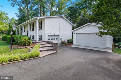 $775,000 | 1908 Dulaney Place, Annapolis, MD 21409