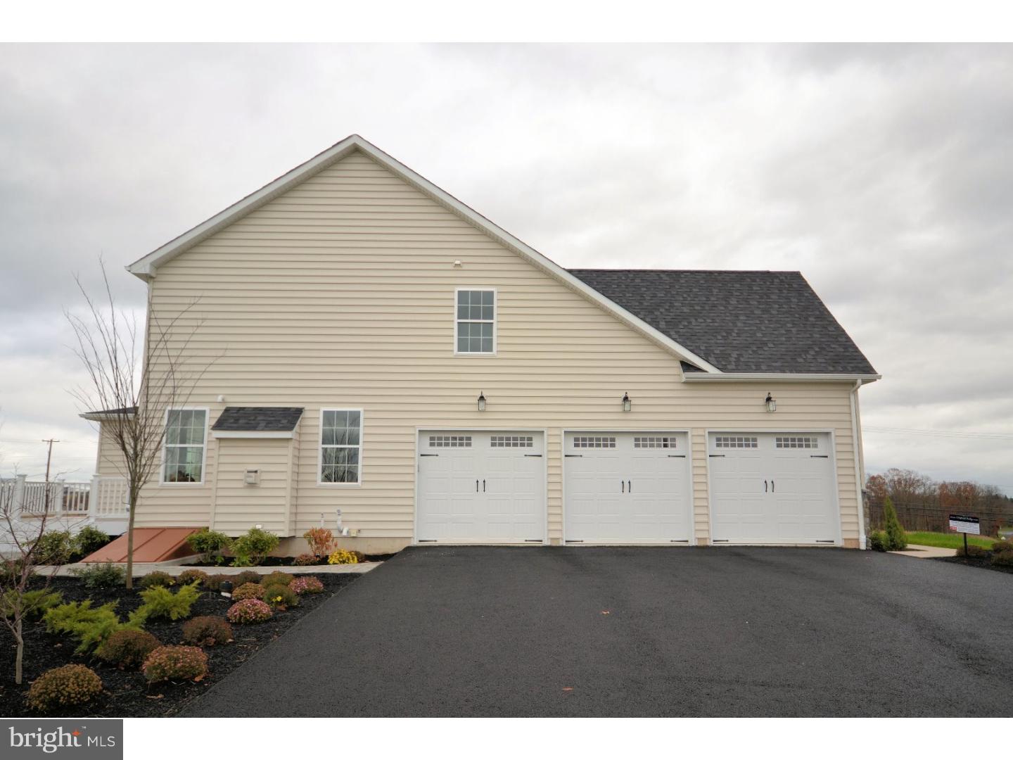 353 Landis Road Harleysville, PA 19438 - Photo 7 of 24 Gallery Image 7