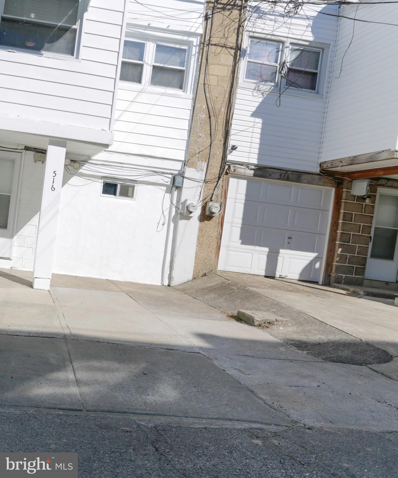 516 Hampden Road Upper Darby, PA 19082 - Photo 17 of 21 Back/parking space