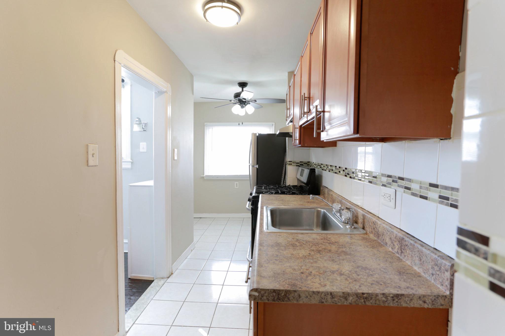 516 Hampden Road Upper Darby, PA 19082 - Photo 20 of 21