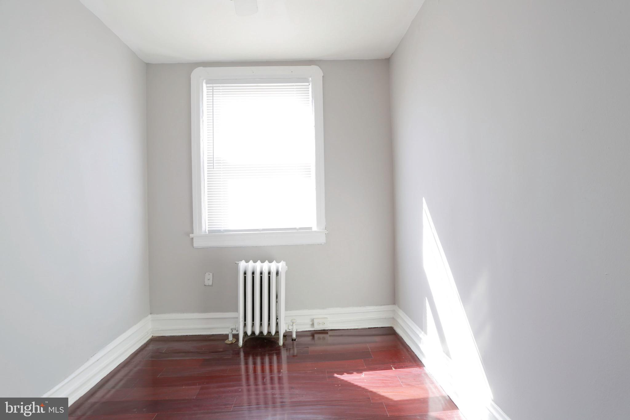 516 Hampden Road Upper Darby, PA 19082 - Photo 4 of 21 bedroom 2