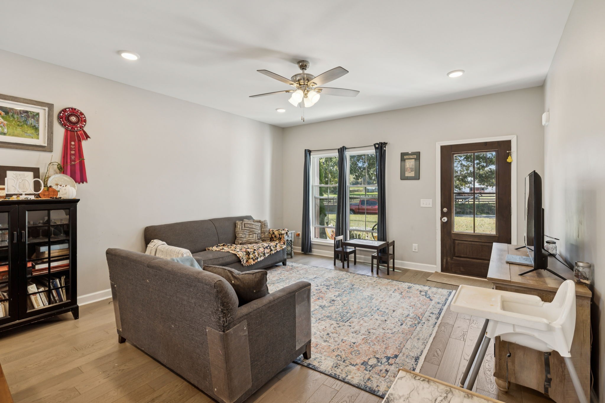 393 Pruett Road Dickson, TN 37055 - Photo 11 of 38 a living room with furniture and large window