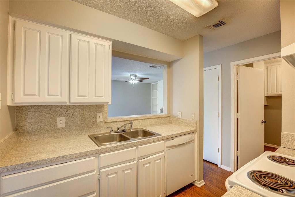 803 Treadwell Court, Unit A Hurst, TX 76053 - Photo 13 of 35