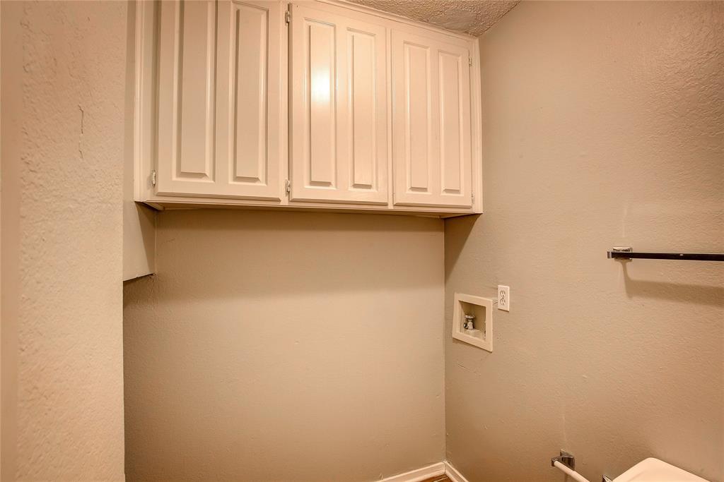 803 Treadwell Court, Unit A Hurst, TX 76053 - Photo 19 of 35