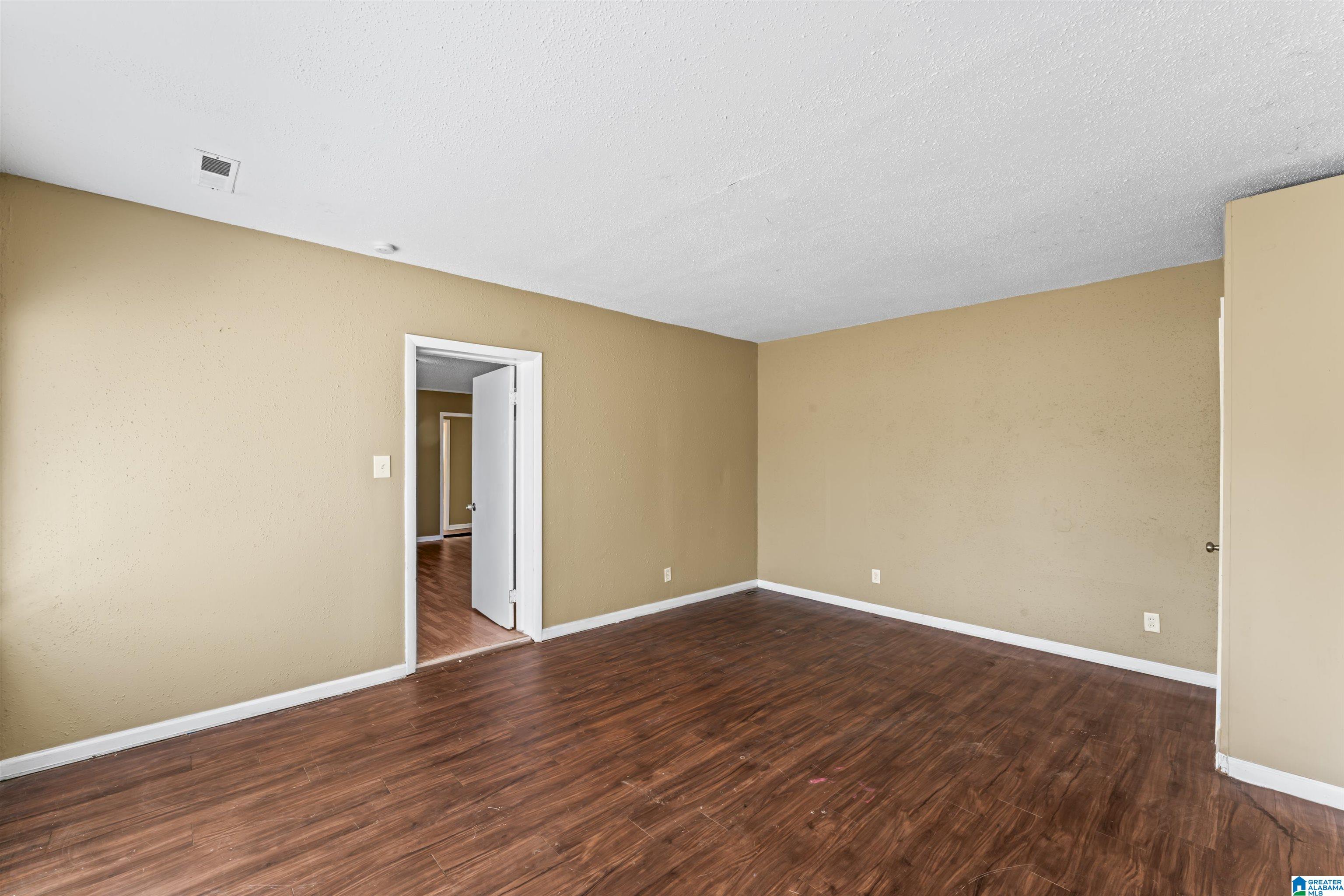1014 Union Grove Road Adamsville, AL 35005 - Photo 10 of 31