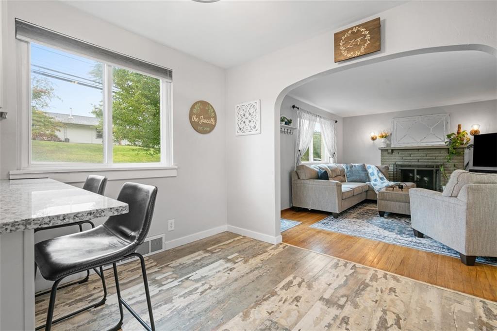 217 McMichael Road Carnegie, PA 15106 - Photo 11 of 38 a living room with furniture and a window