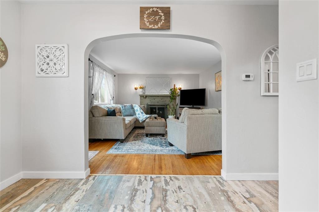 217 McMichael Road Carnegie, PA 15106 - Photo 9 of 38 a living room with furniture and a flat screen tv