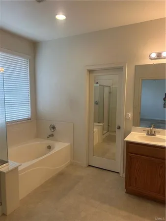 $549,000 | 17385 Stone Celler Way, Lathrop, CA 95330
