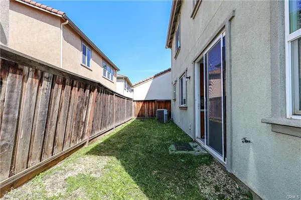 $549,000 | 17385 Stone Celler Way, Lathrop, CA 95330