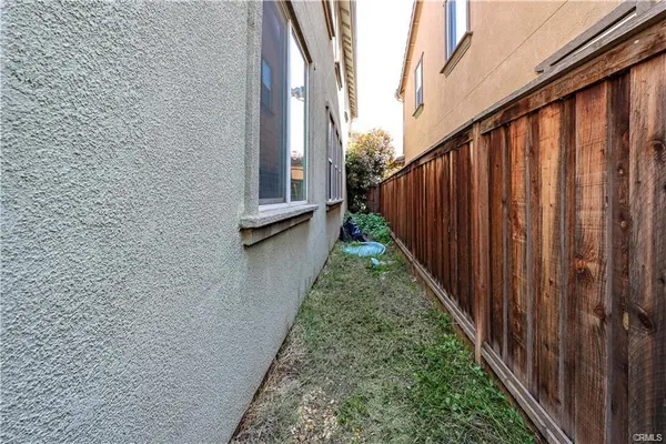 $549,000 | 17385 Stone Celler Way, Lathrop, CA 95330