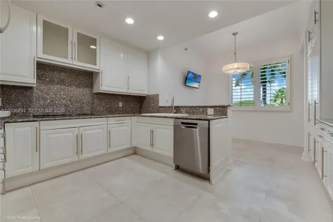 $1,399,999 | 13643 Deering Bay Drive, Unit 146, Coral Gables, FL 33158