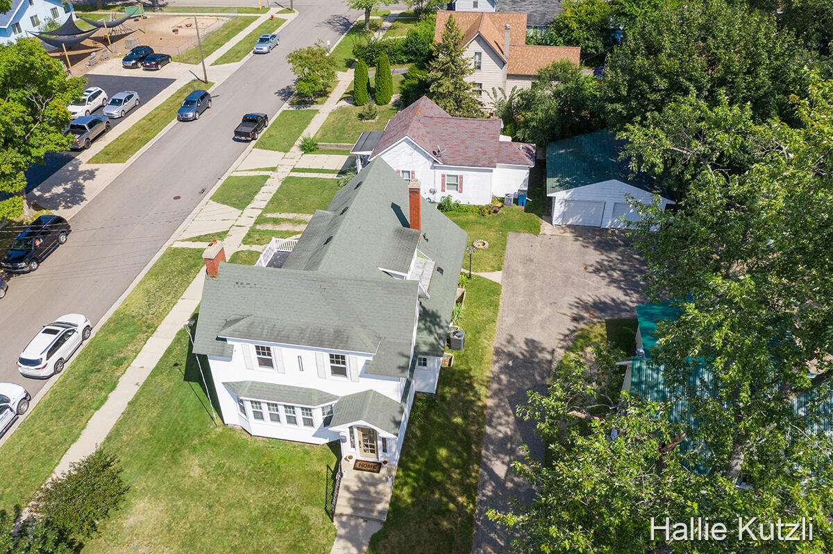 504 South Bridge Street Belding, MI 48809 - Photo 41 of 50 IMG_1038