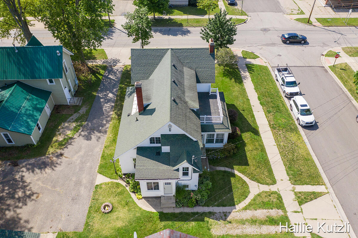 504 South Bridge Street Belding, MI 48809 - Photo 42 of 50 IMG_1039