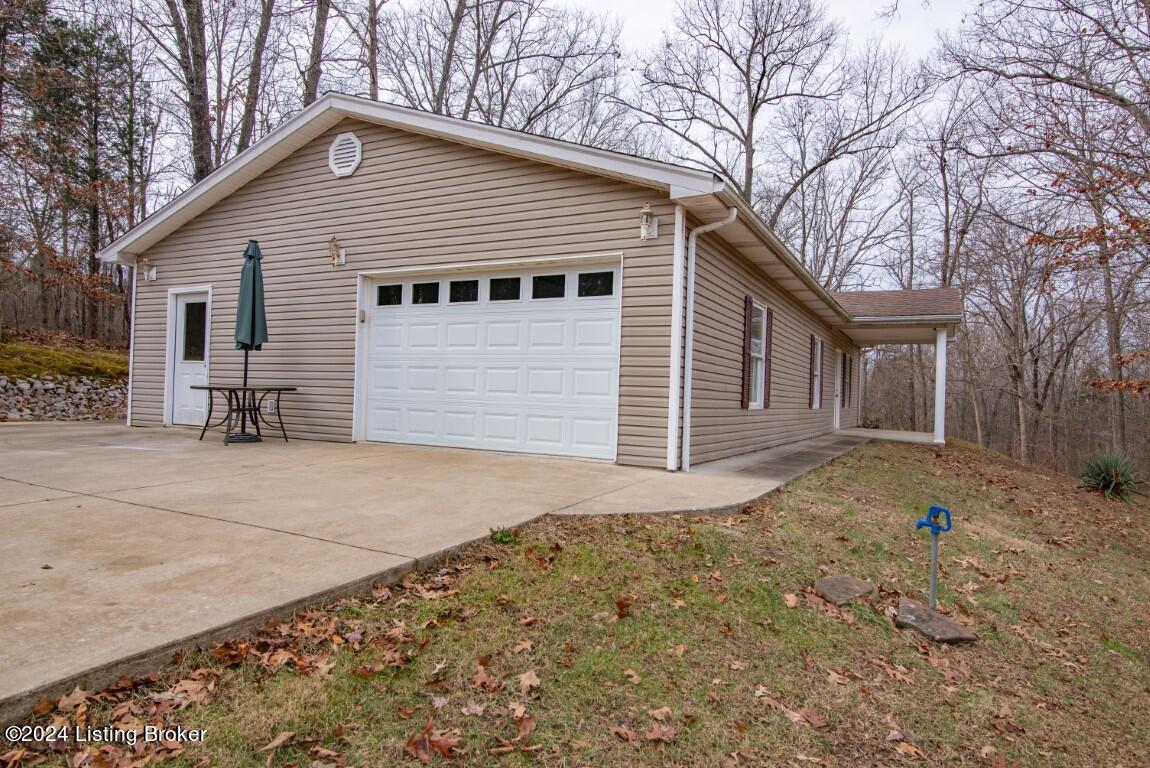 117 Rhodelia Road Payneville, KY 40157 - Photo 6 of 69 117 Rhodelia Road-5