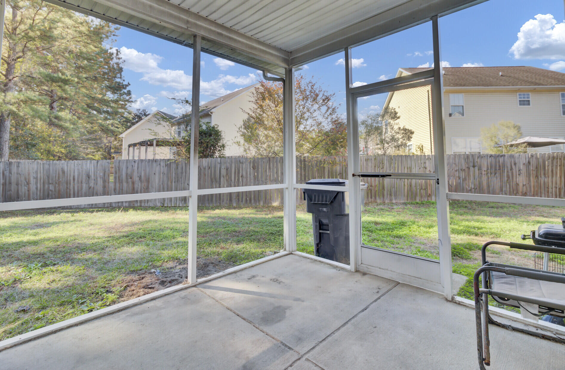 417 Tallow Court Moncks Corner, SC 29461 - Photo 28 of 32 39_39_mls