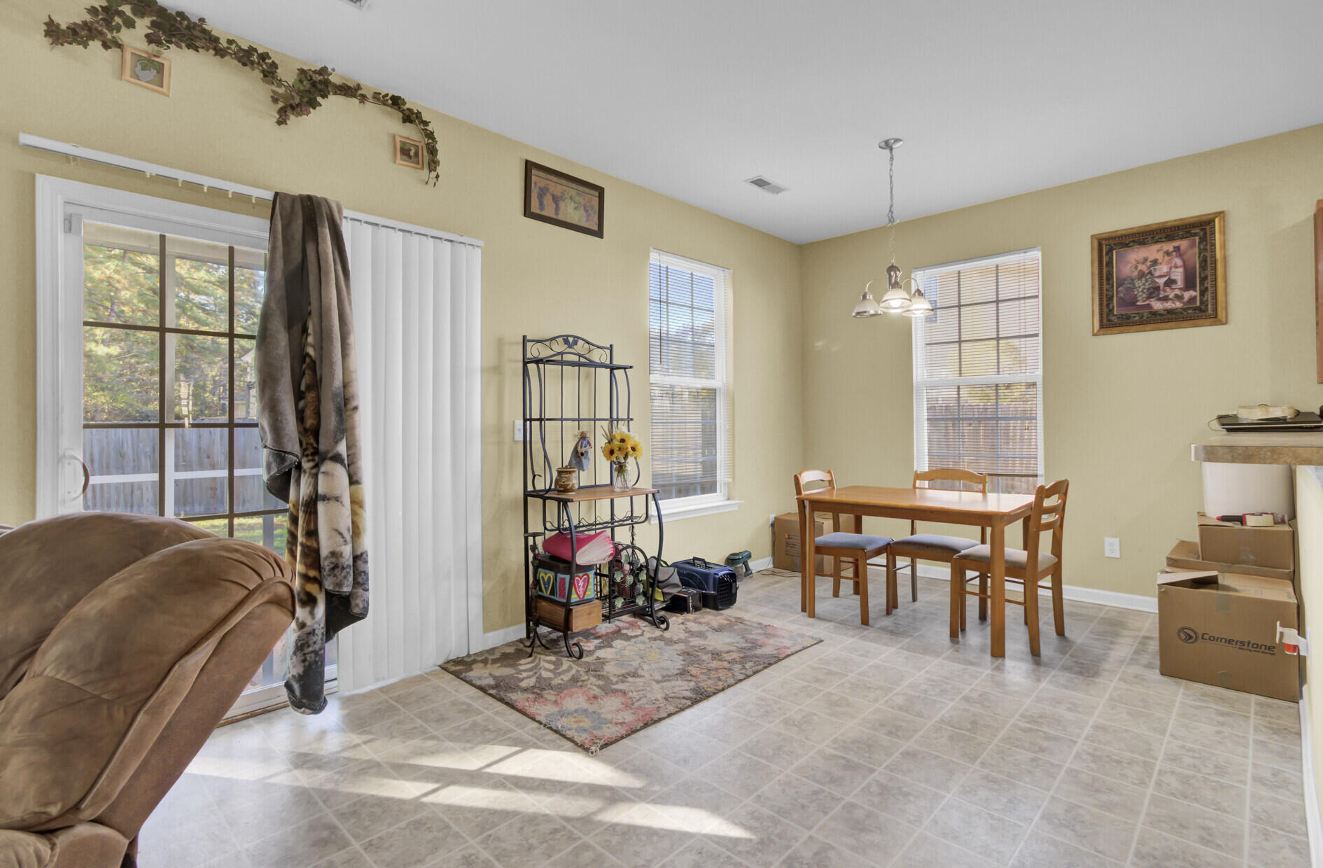 417 Tallow Court Moncks Corner, SC 29461 - Photo 8 of 32 17_17_mls