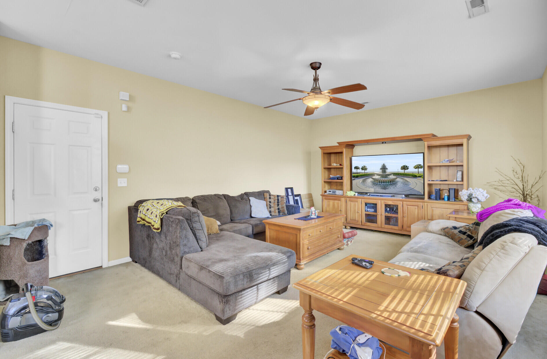 417 Tallow Court Moncks Corner, SC 29461 - Photo 10 of 32 19_19_mls