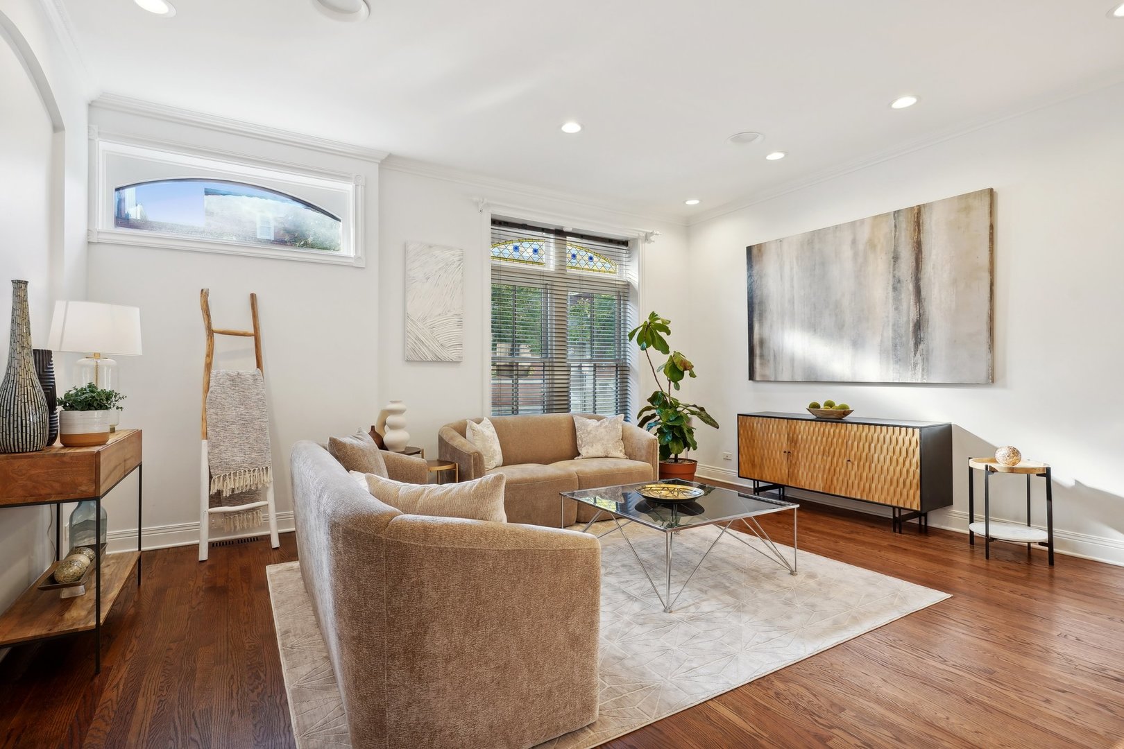 2309 North Geneva Terrace Chicago, IL 60614 - Photo 8 of 43