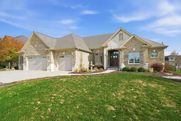 $675,000 | 202 Dutch Street, Sandwich, IL 60548