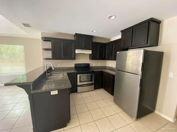 $890 | 1302 West Harrison Avenue, Unit 1, Alton, TX 78573